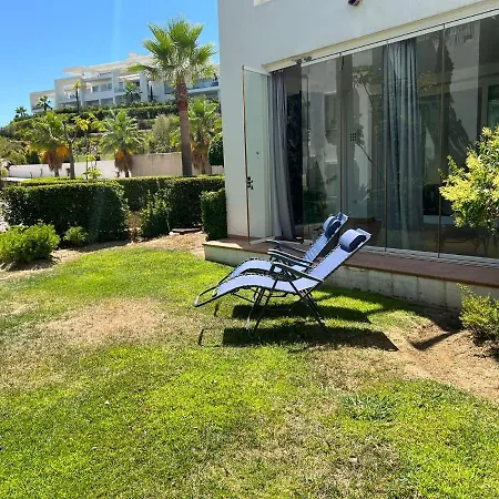 2Bed Groundfloor Apartment Lagoon Daire *